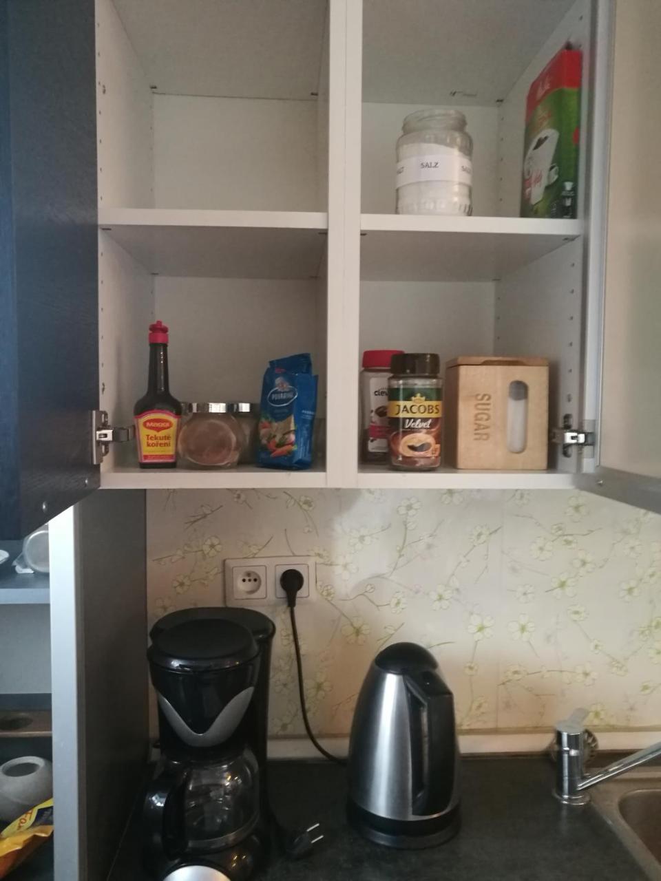 Apartment Maximilian Братислава Екстериор снимка